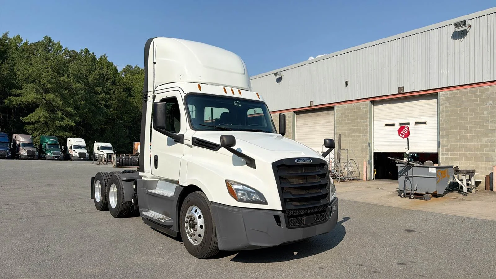 2020 Freightliner Cascadia in Charlotte, NC
