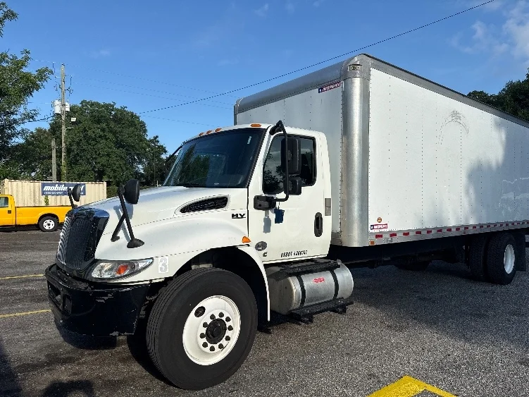 2020 International MV in Pensacola, FL — photo 3