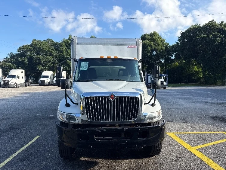 2020 International MV in Pensacola, FL — photo 2