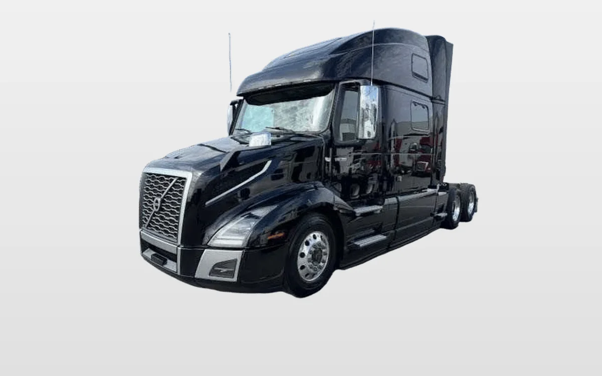 2023 Volvo - image 1