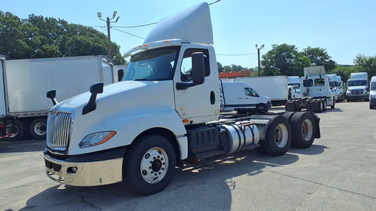 2019 International LT