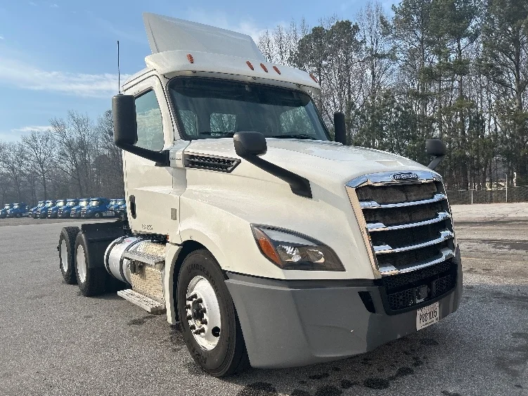 2020 Freightliner Cascadia in Anderson, SC