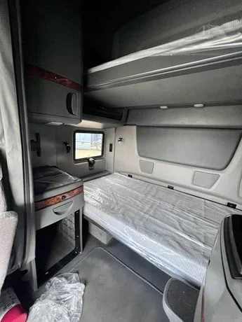 2022 International LT in Location: Springfield, OH — photo 11