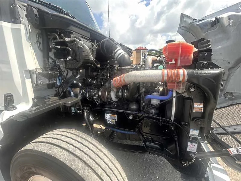 2022 Kenworth T680 in Memphis, TN — photo 9