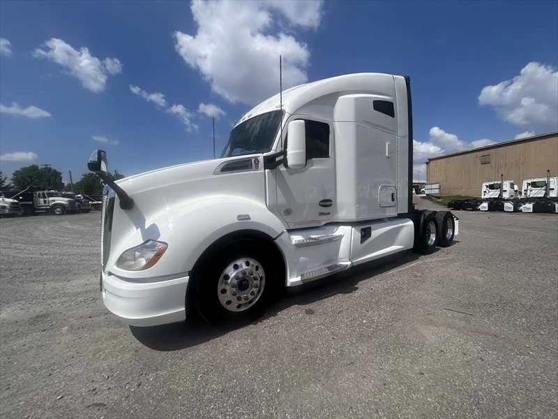 2022 Kenworth T680