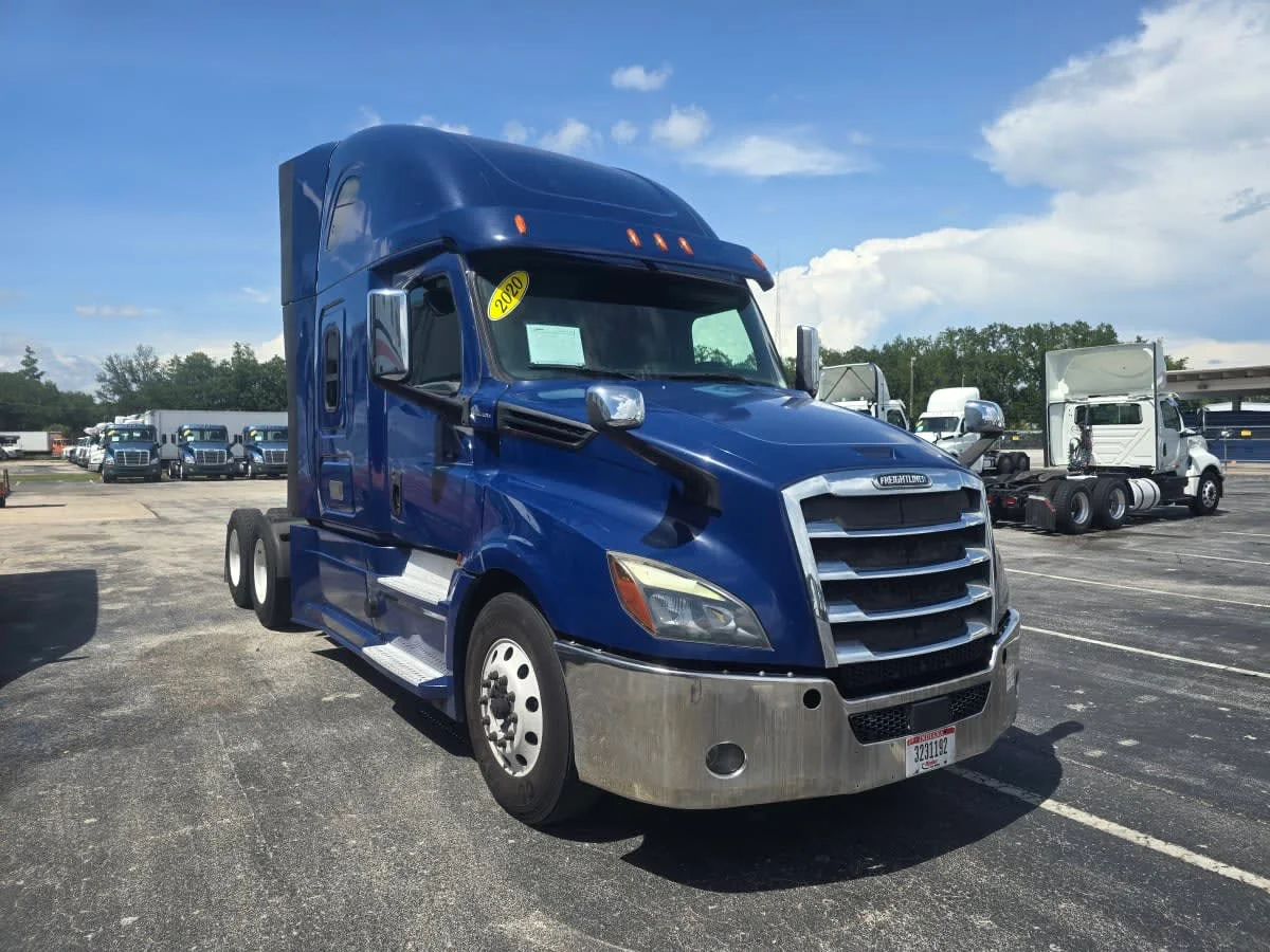 2020 Freightliner Cascadia in Tampa, FL