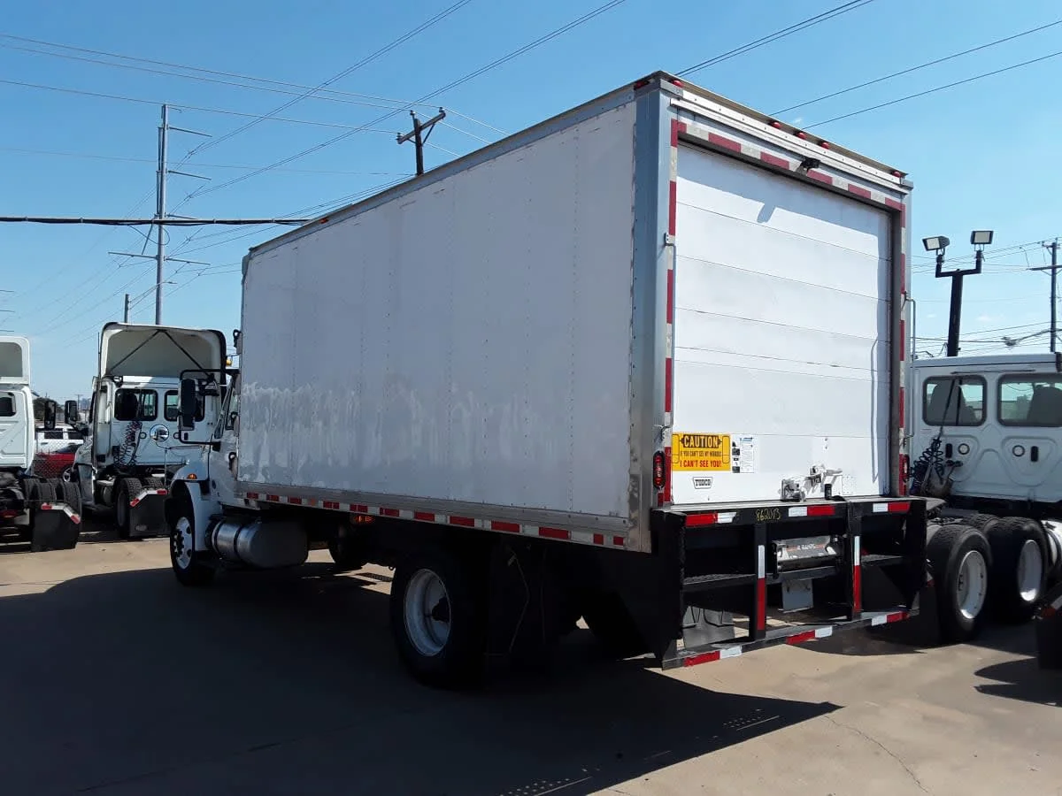 2019 International 4300 in Oklahoma City, OK — photo 6