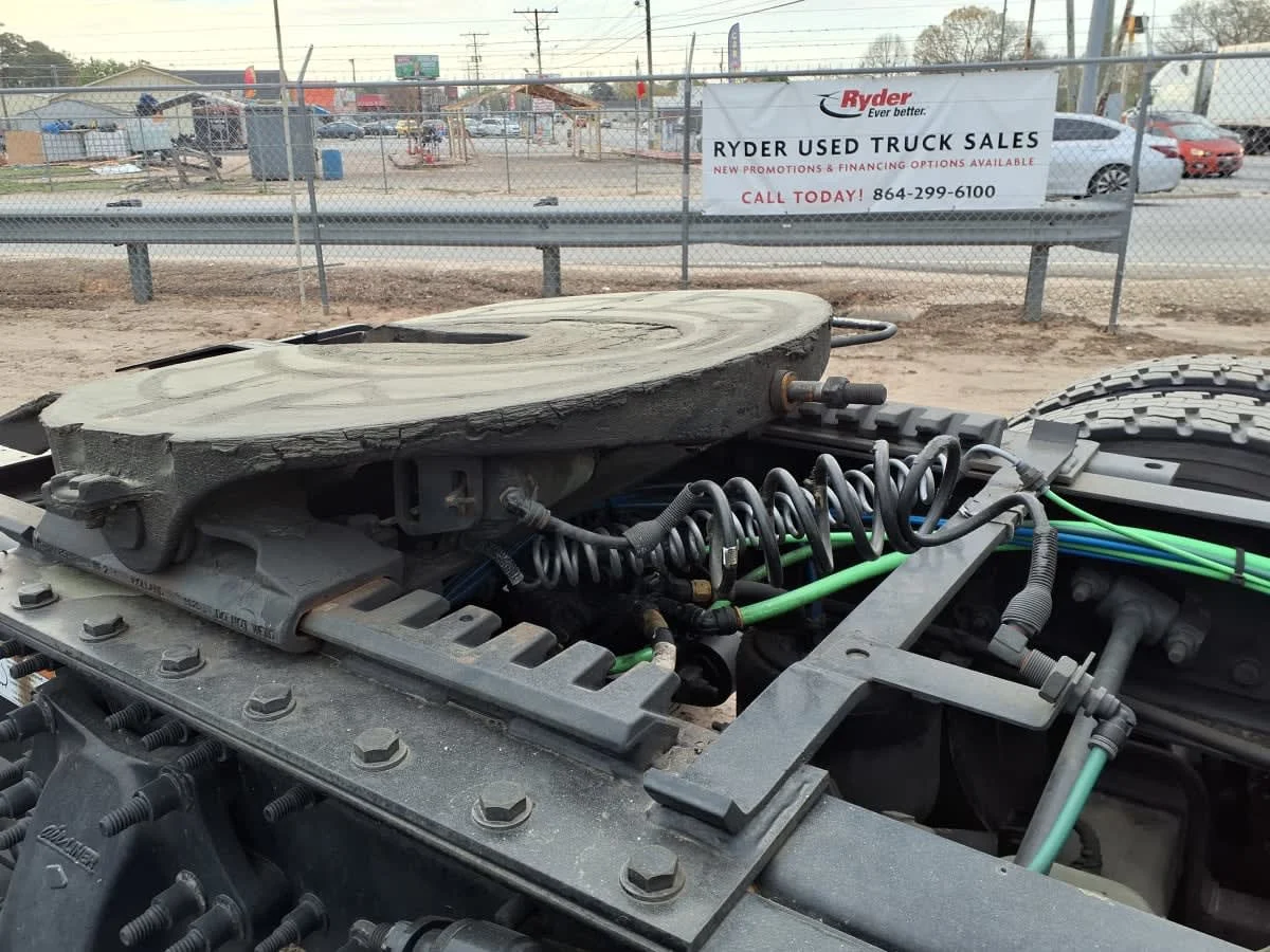 2020 Freightliner Cascadia in Greenville, SC — photo 15