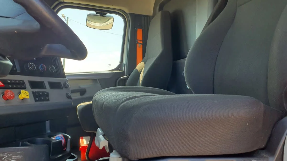 2022 Freightliner Cascadia in Birmingham, AL — photo 7