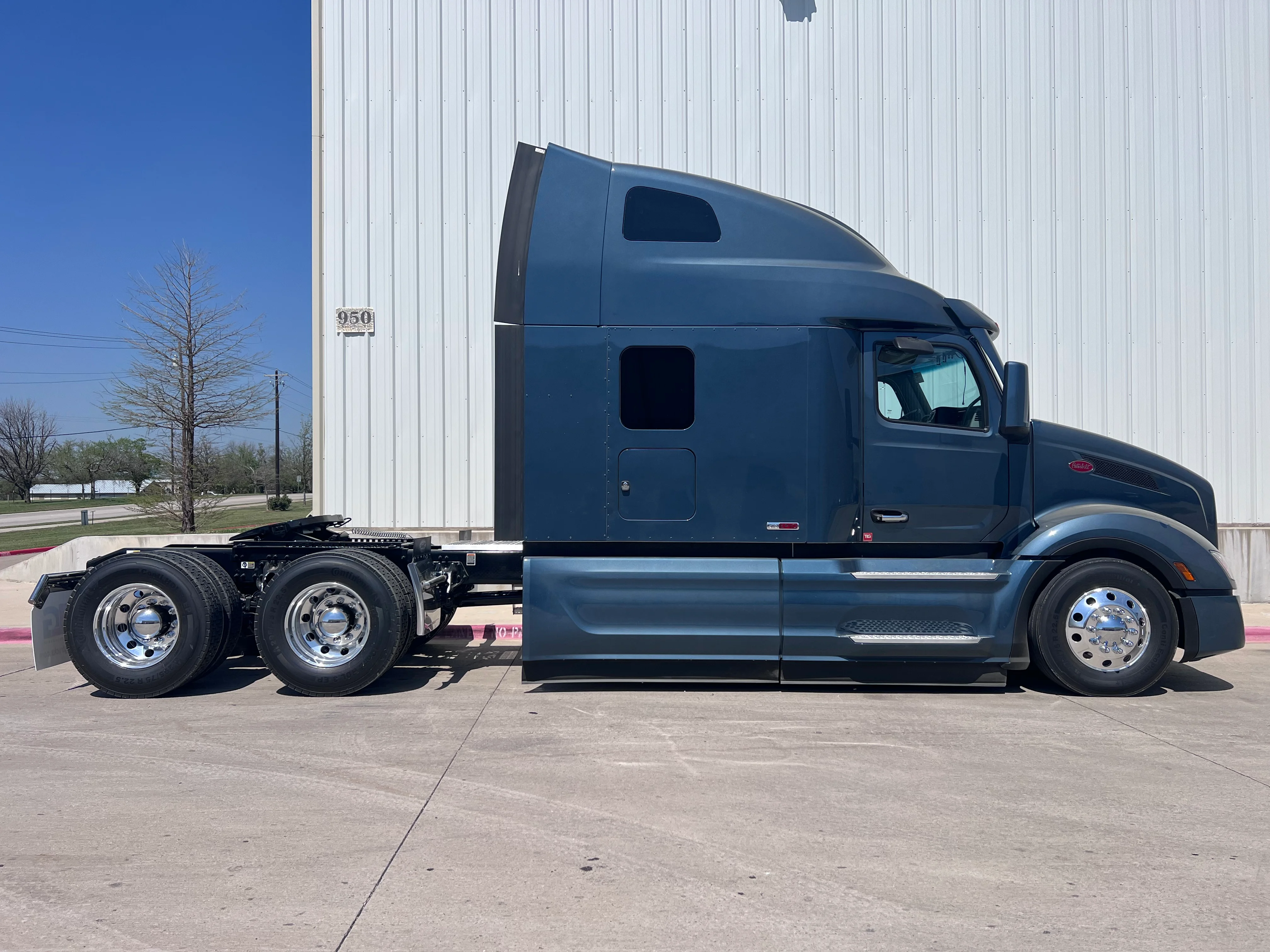 2027 Peterbilt 579 in Tallahassee, FL — photo 6