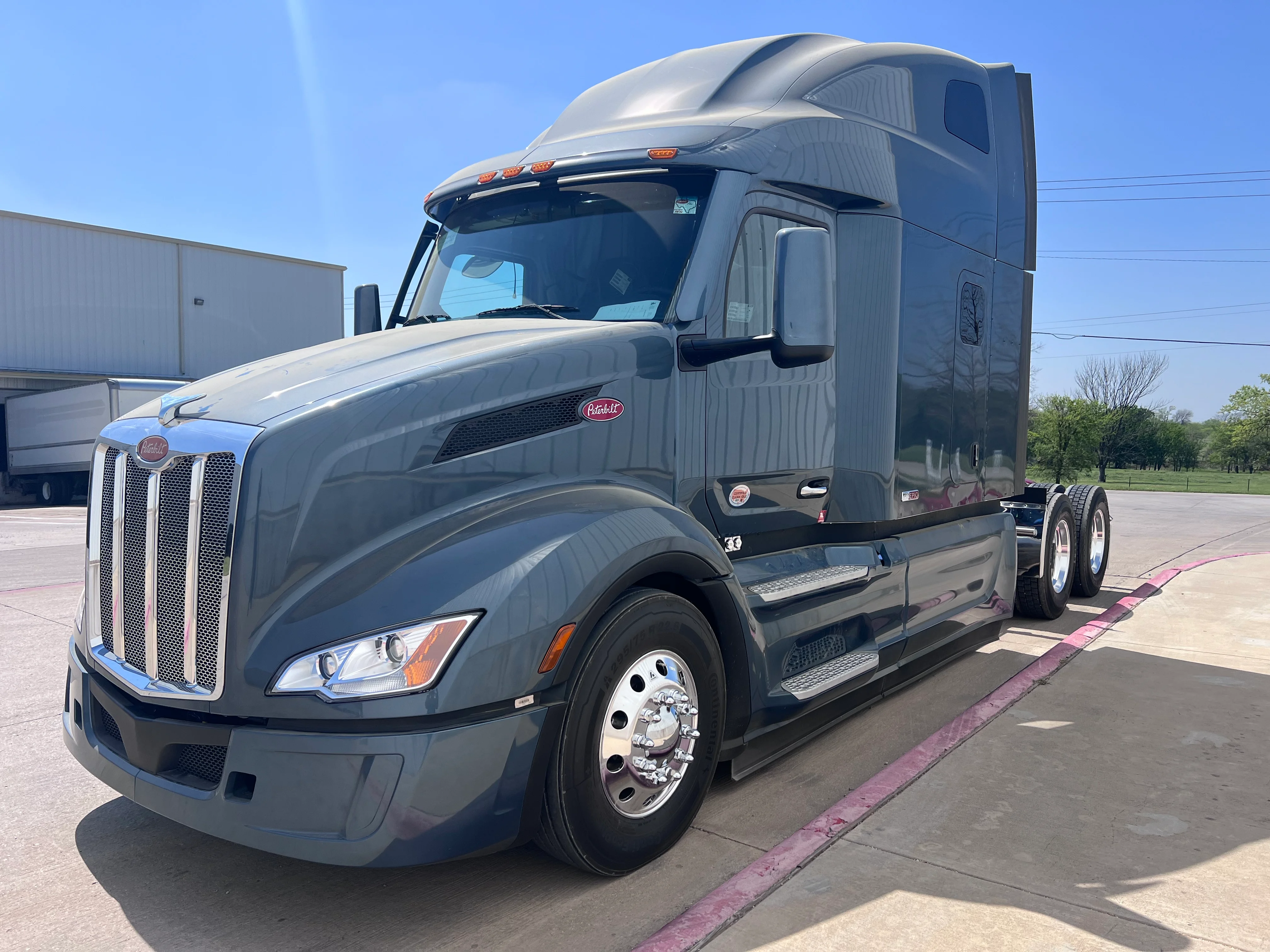 2027 Peterbilt 579 in Tallahassee, FL