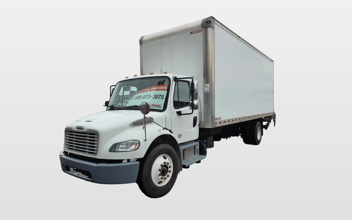 2018 Freightliner M2 106 - image 1