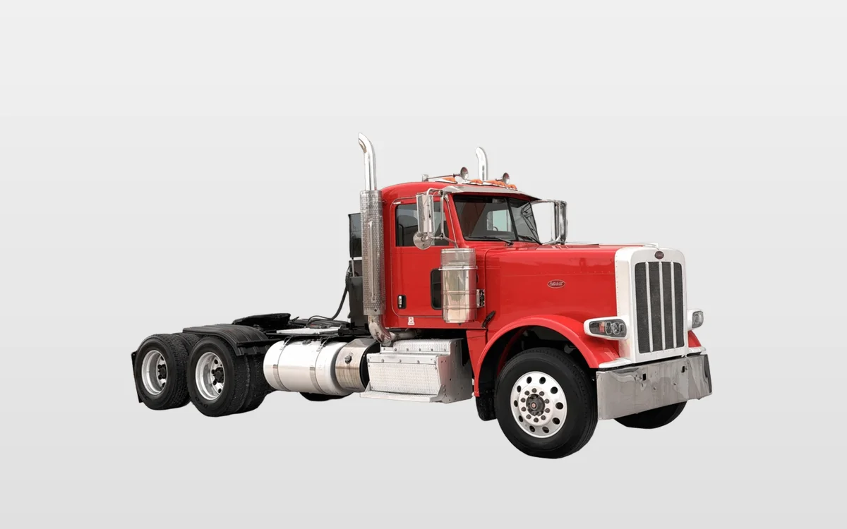 2017 Peterbilt 389 - image 1