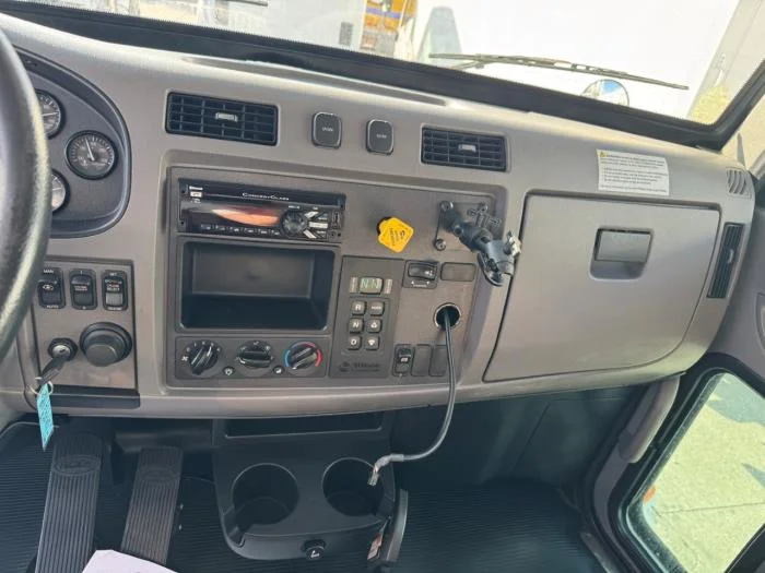 2020 Peterbilt 337 - image 26