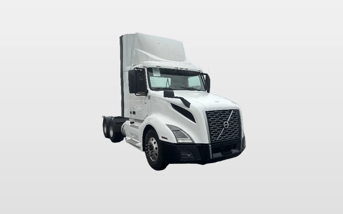 2019 Volvo - image 1