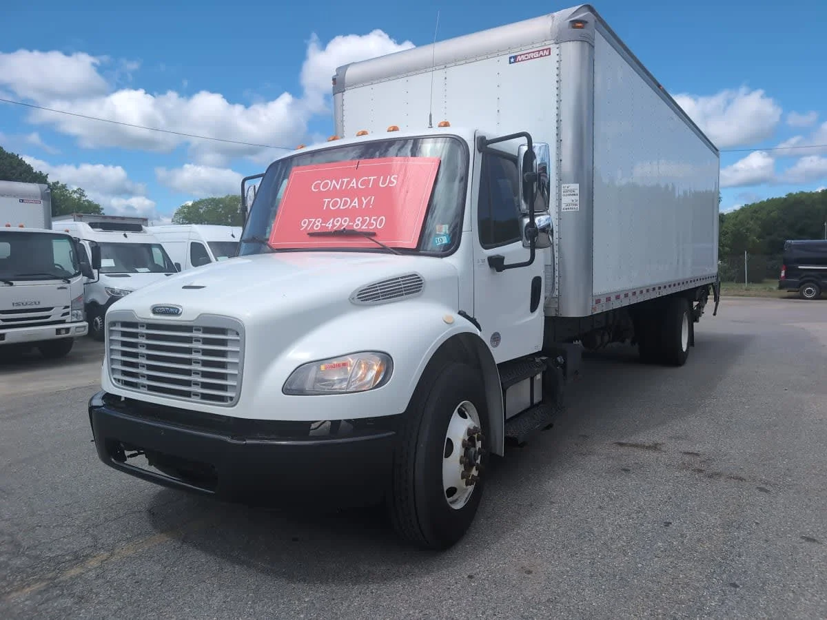 2019 Freightliner M2 106