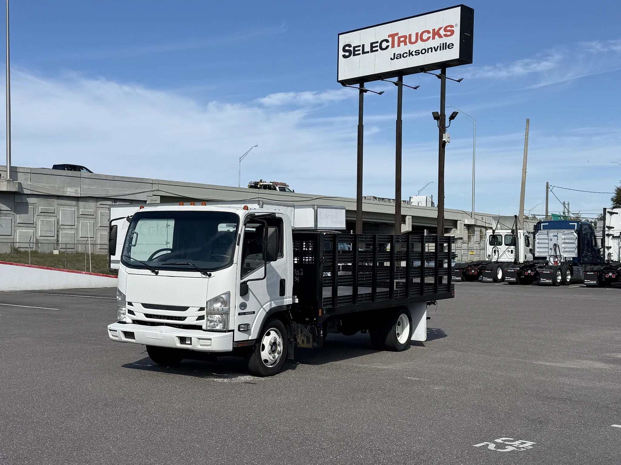 2017 Isuzu NRR
