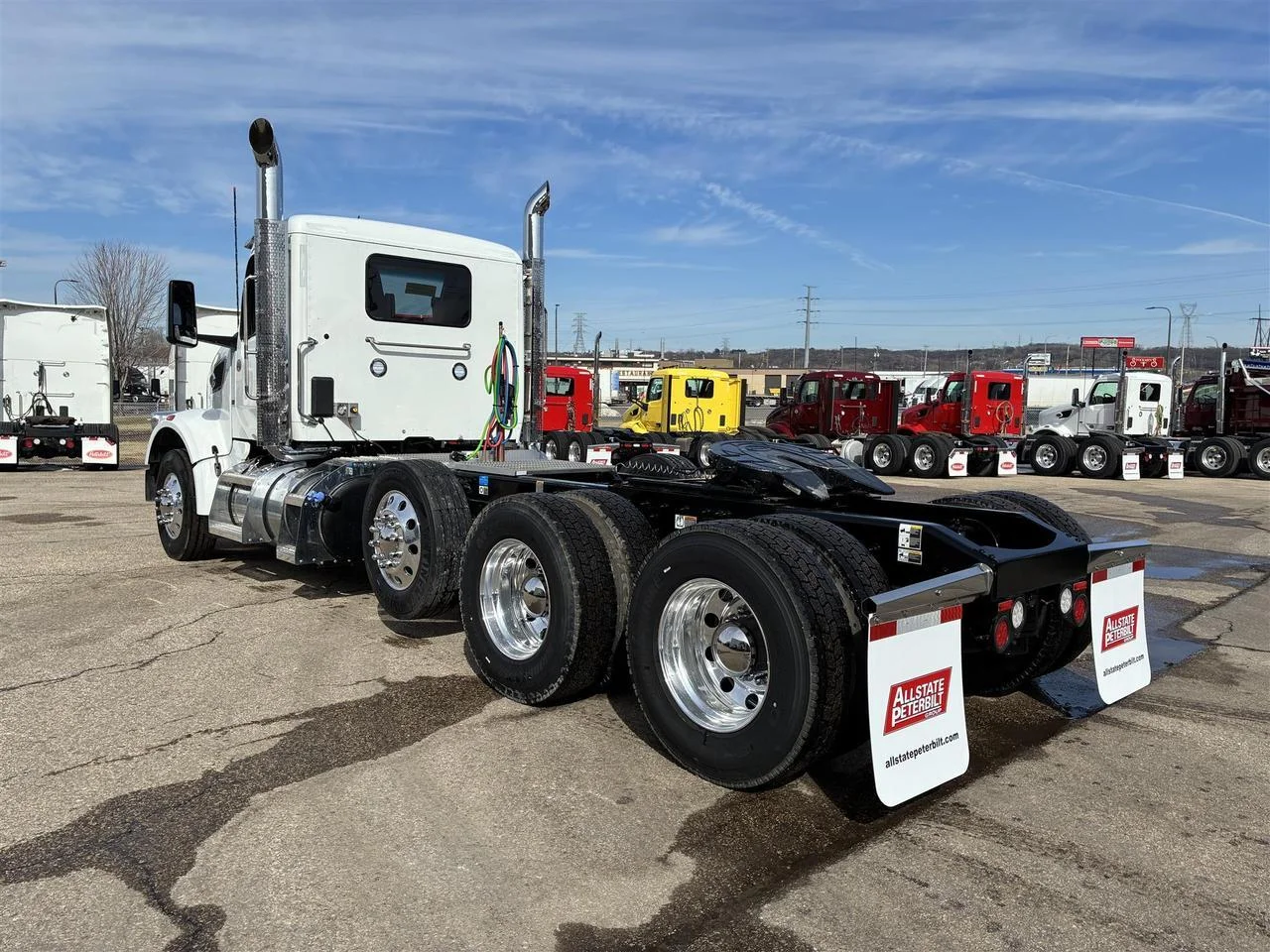 2027 Peterbilt 567 in Rochester, MN — photo 2