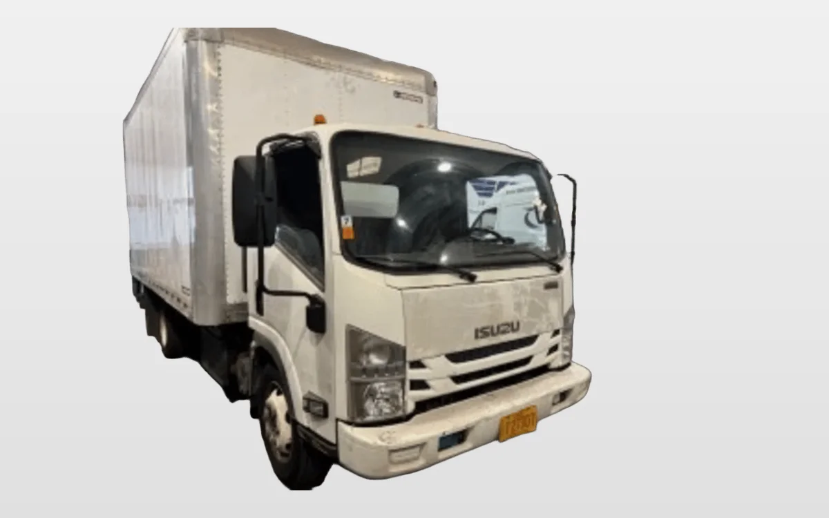 2017 Isuzu NPR - image 1