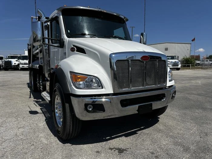 2026 Peterbilt 548 in Austin, TX — photo 4