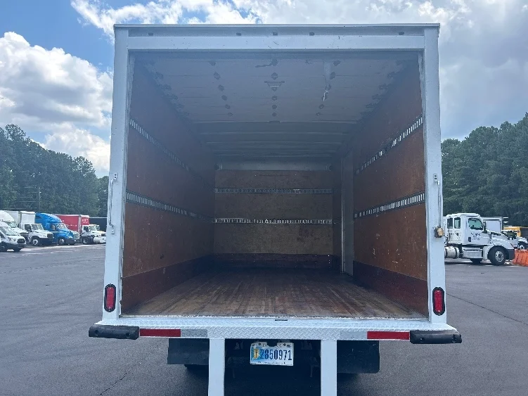 2020 Isuzu NQR in Norcross, GA — photo 8