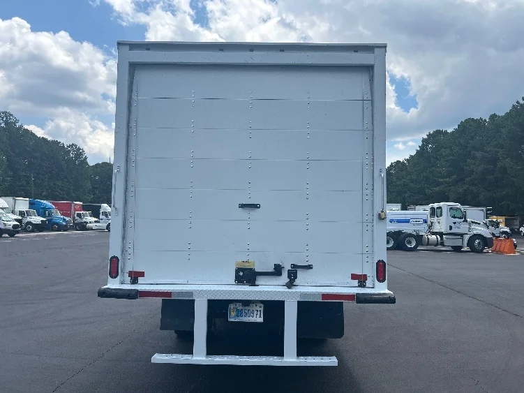 2020 Isuzu NQR in Norcross, GA — photo 7