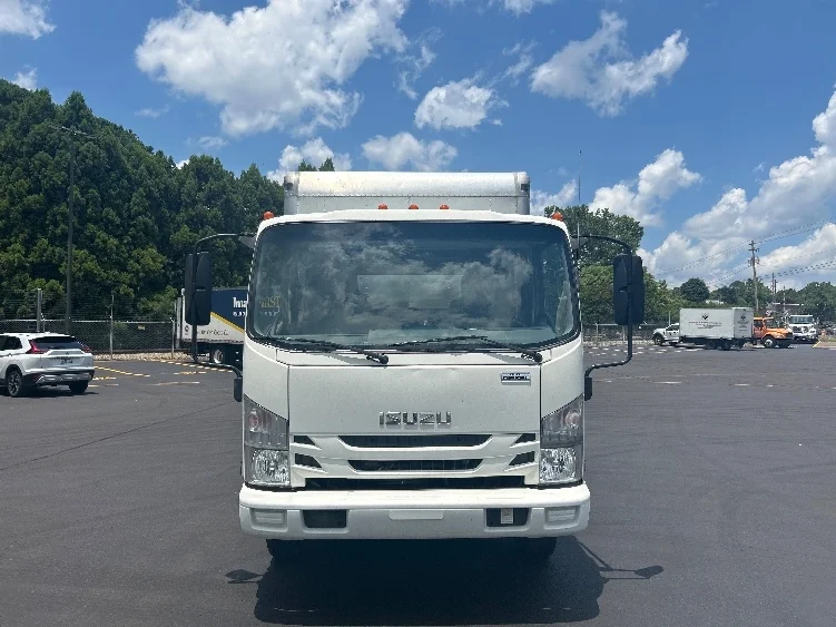2020 Isuzu NQR in Norcross, GA — photo 2