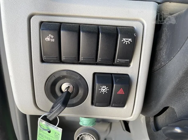 2021 Peterbilt 579 in Portland, OR — photo 24