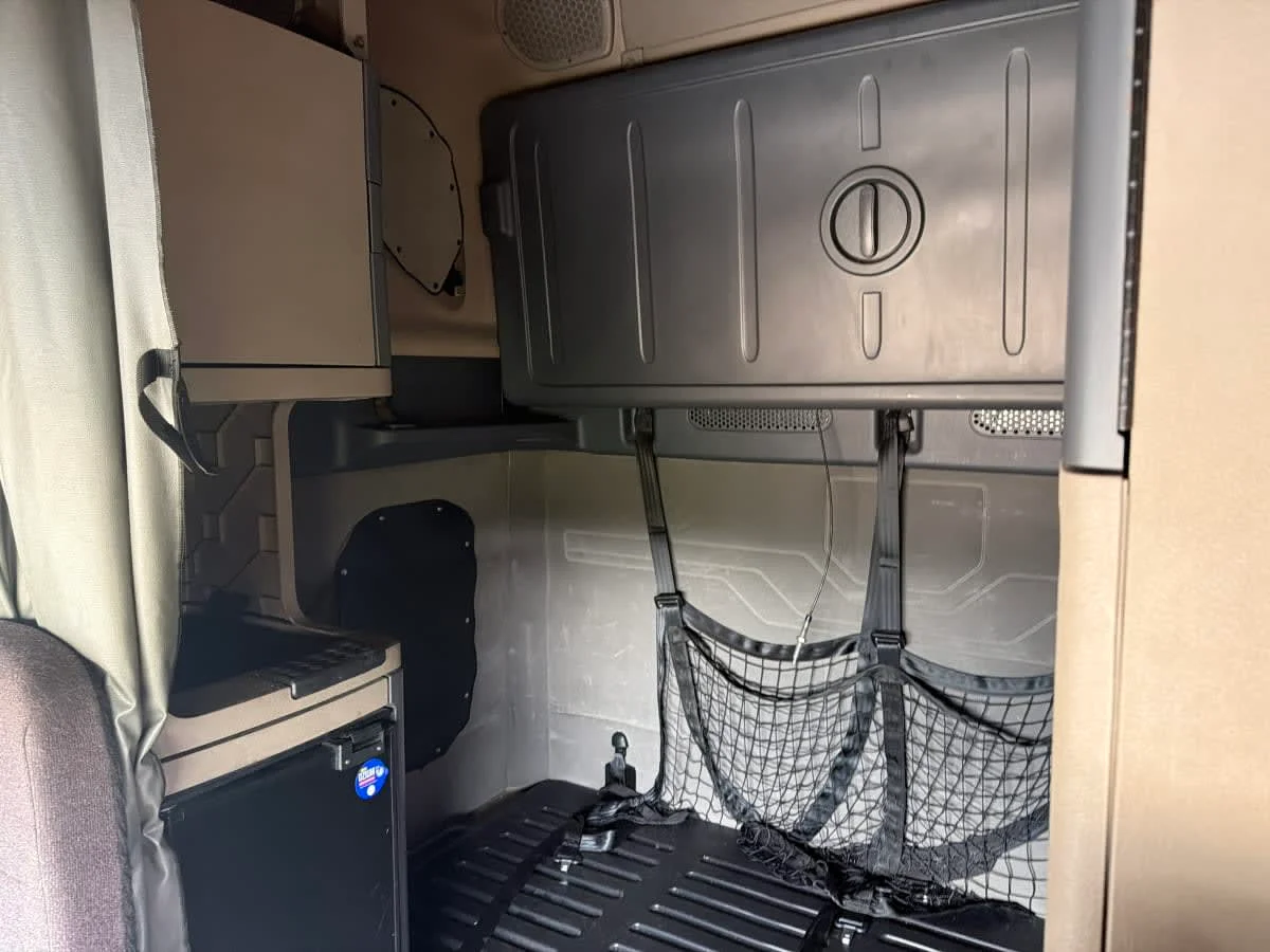 2020 Freightliner Cascadia in Oklahoma City, OK — photo 8