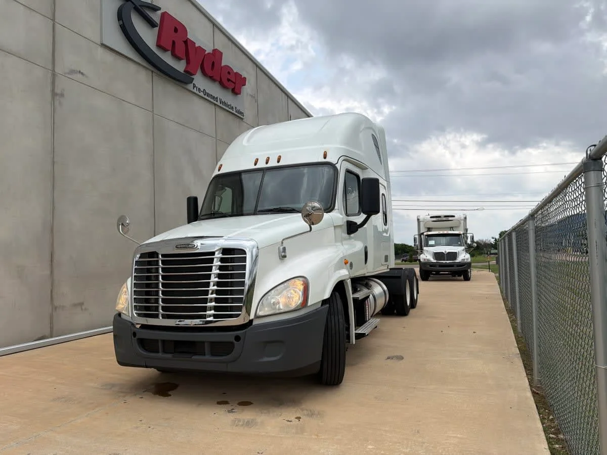 2020 Freightliner Cascadia