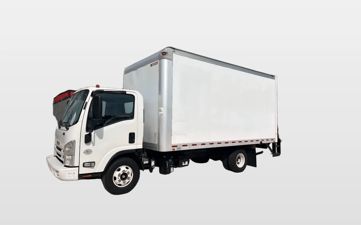 2019 Isuzu NPR - image 1