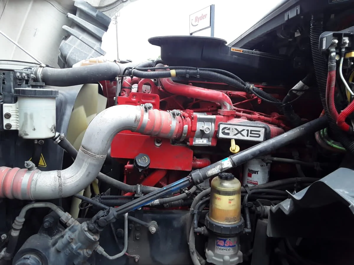 2022 International LT in Kansas City, MO — photo 8