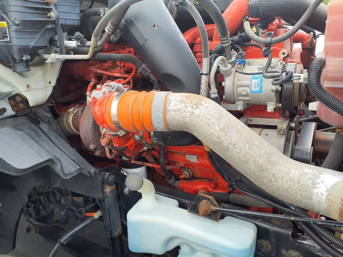 2019 International LT in Altoona, IA — photo 13