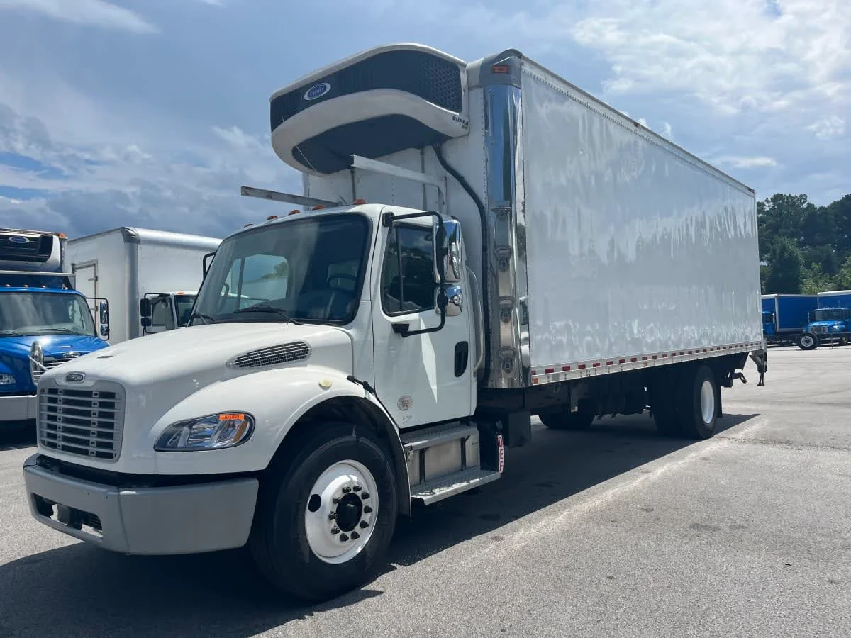 2019 Freightliner M2 106