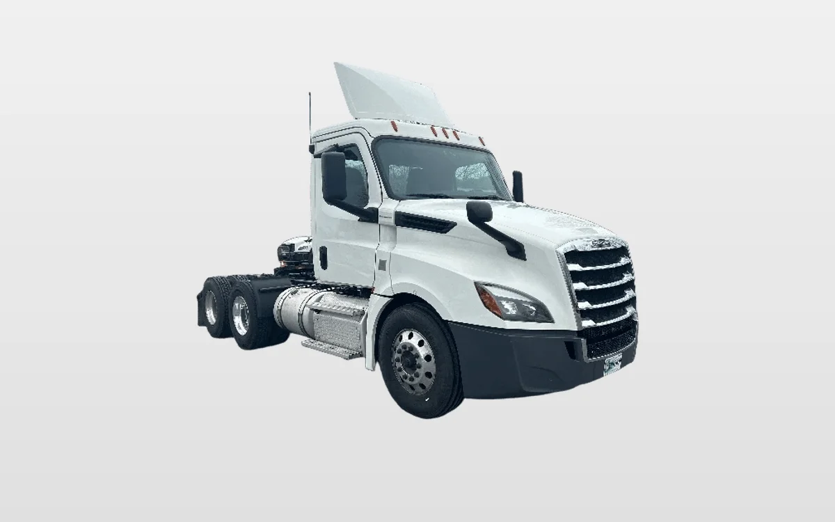 2019 Freightliner - image 1