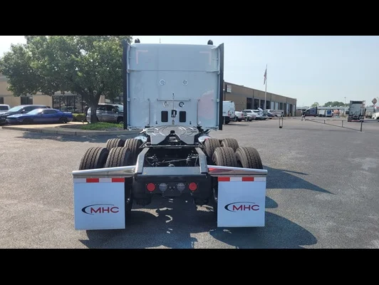 2027 Kenworth W990 in Memphis, TN — photo 5