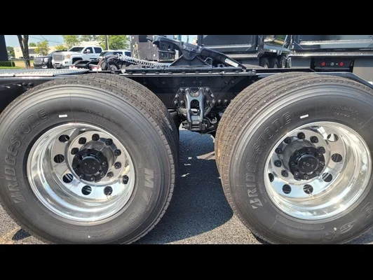 2027 Kenworth W990 in Memphis, TN — photo 4