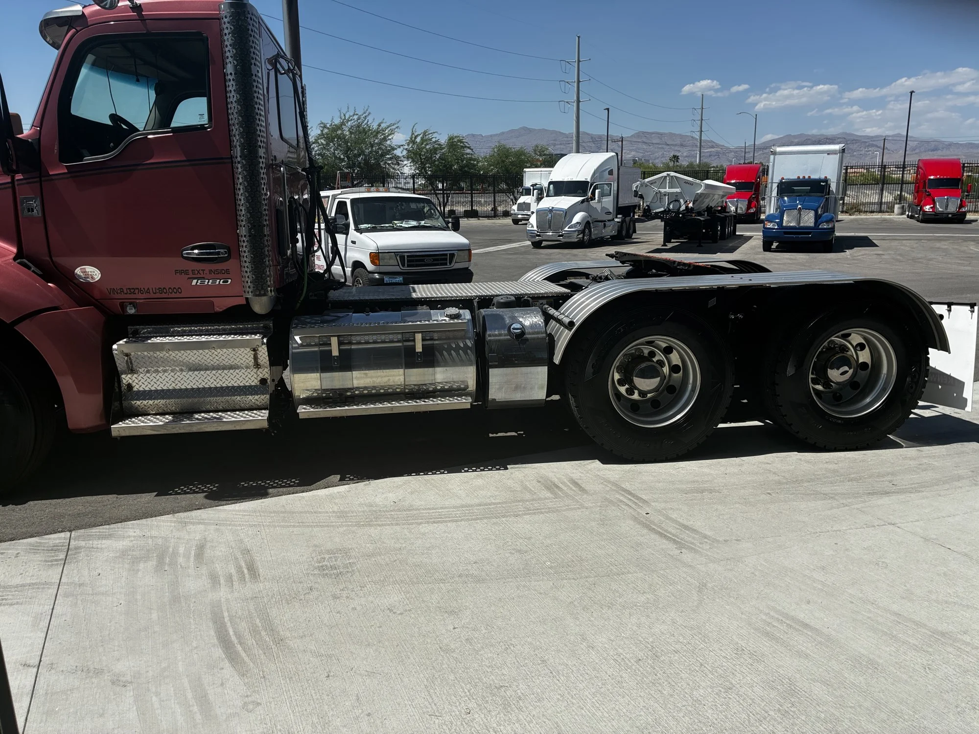 2024 Kenworth T880 in Las Vegas, NV — photo 6