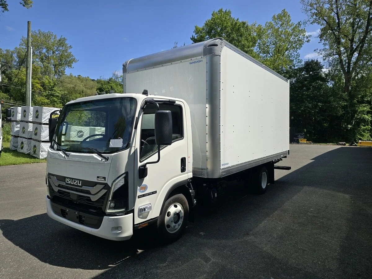 2025 Isuzu NPR