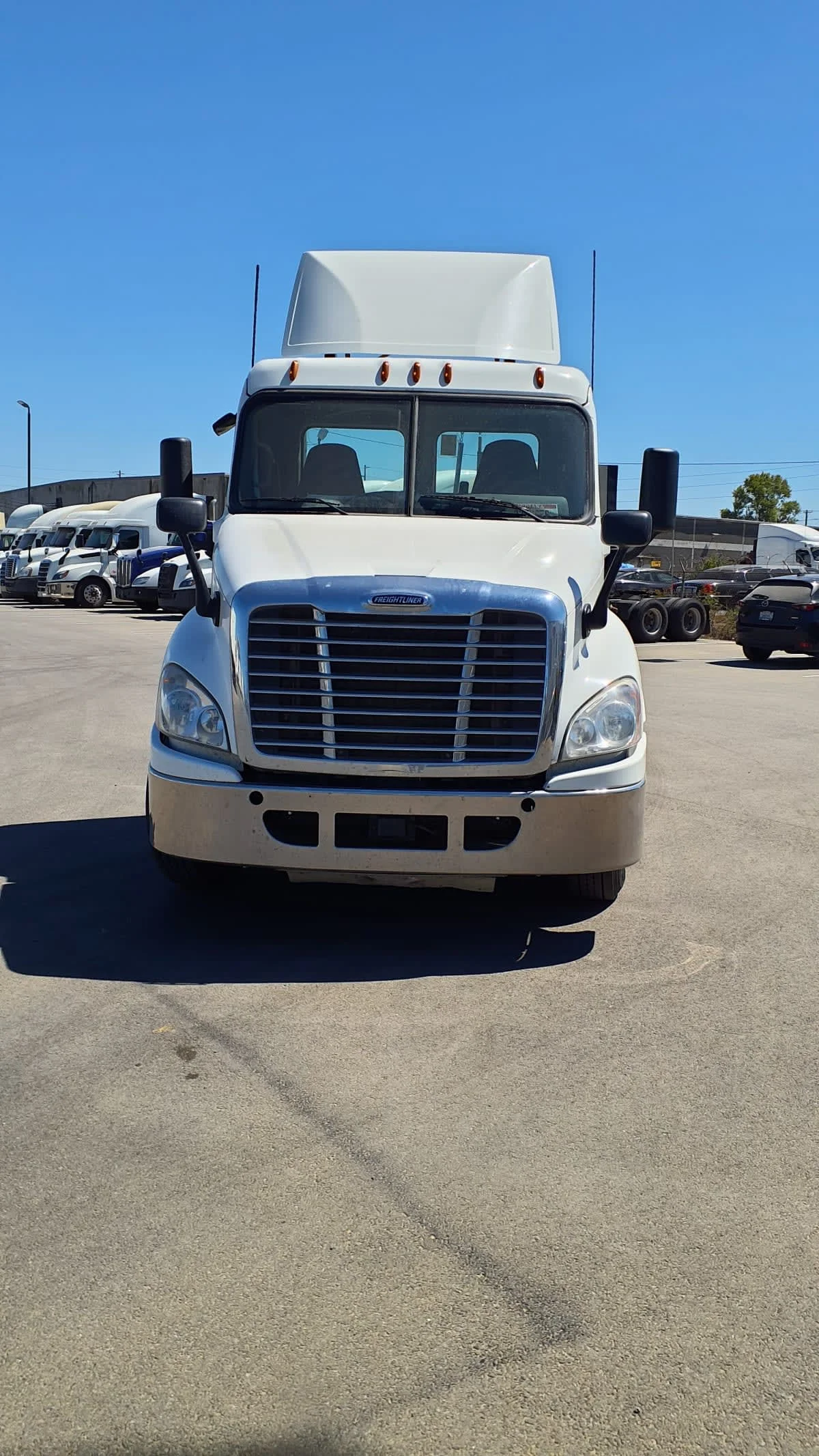 2018 Freightliner Cascadia in Tacoma, WA — photo 2