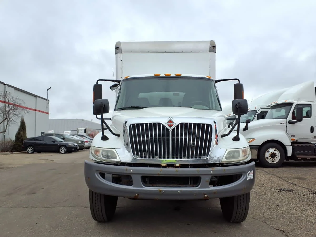 2019 International 4300 in Minneapolis, MN — photo 2
