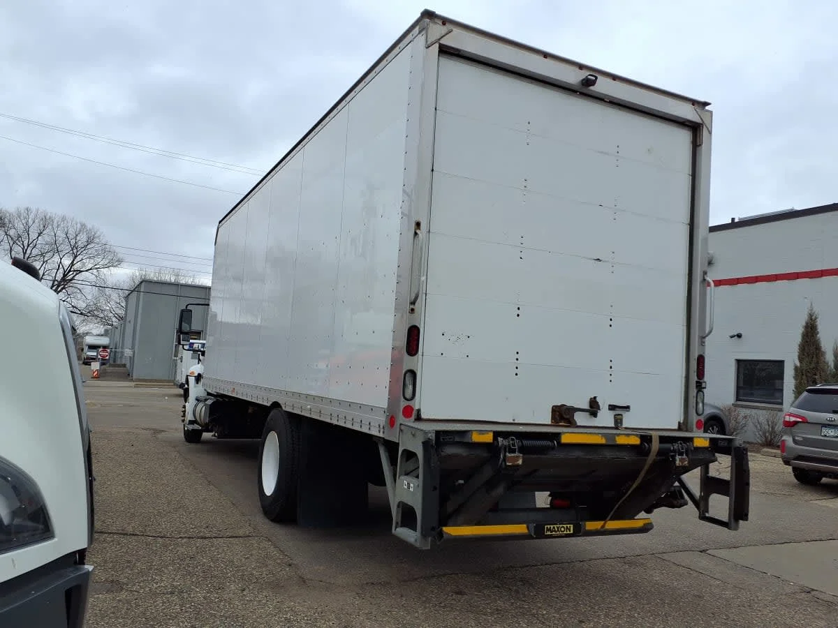 2019 International 4300 in Minneapolis, MN — photo 6