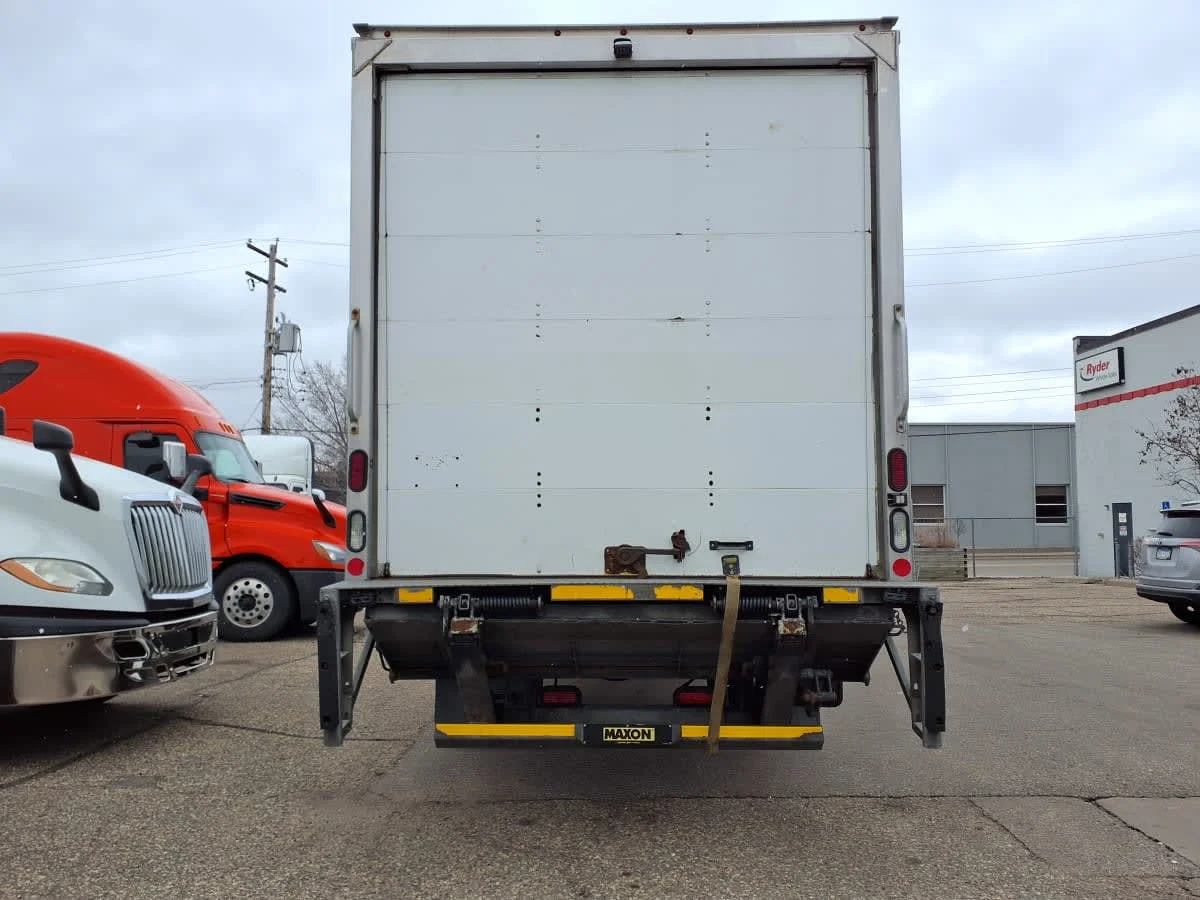 2019 International 4300 in Minneapolis, MN — photo 5