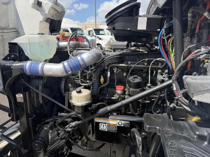 2020 Peterbilt 579 — photo 17