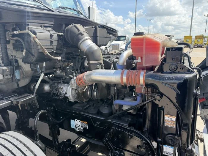 2020 Peterbilt 579 — photo 19