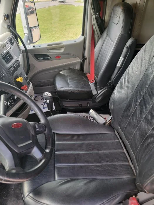 2019 Peterbilt 579 — photo 18