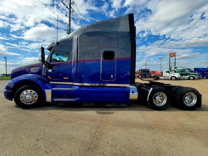 2019 Peterbilt 579 — photo 4