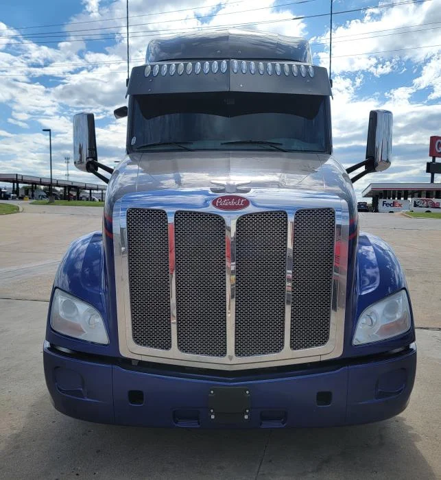 2019 Peterbilt 579 — photo 10