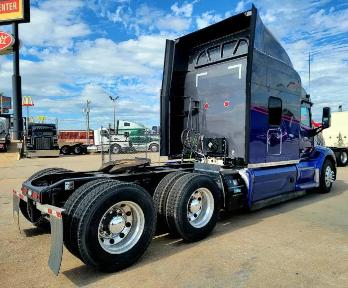 2019 Peterbilt 579 — photo 7