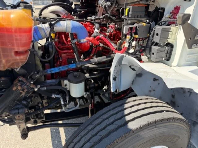 2020 International MV — photo 17